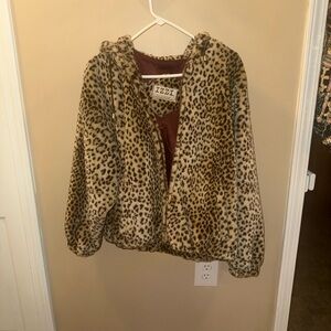 IZZI Women’s ' Leopard Faux Fur Hooded Puffer Jacket - Brown